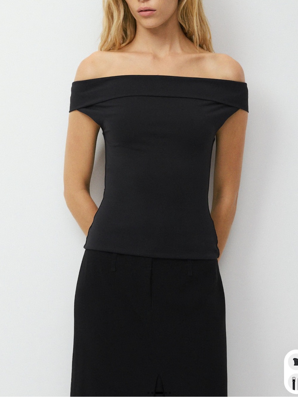 Aritzia Black Off-Shoulder Folded-Neck Camisole